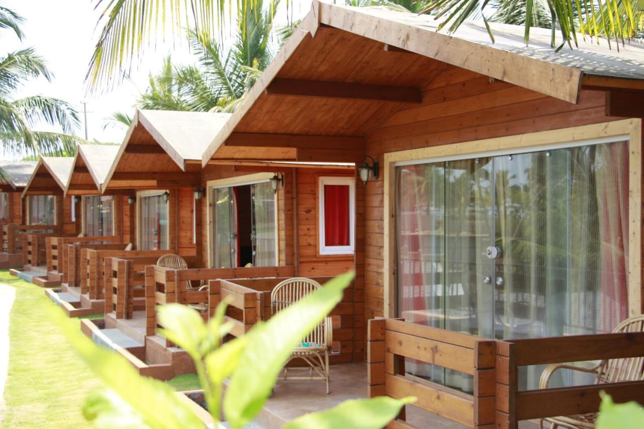 Larive Beach Resort ヴァガトール エクステリア 写真